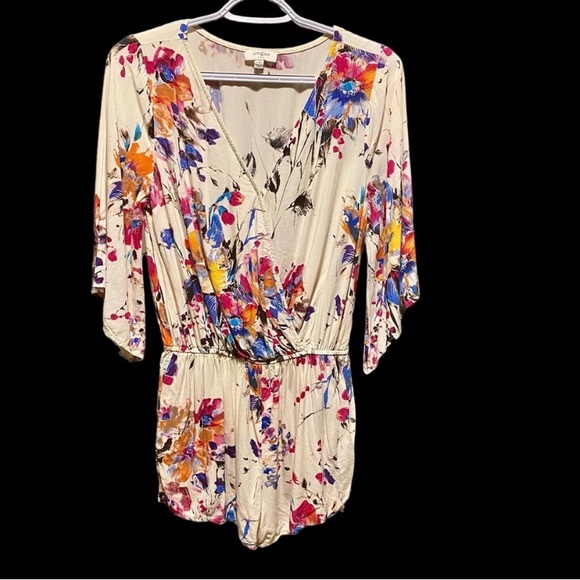 Umgee Colorful Floral Romper 3/4 Bell Sleeve, Elastic Waist, Faux Wrap. Size S - Picture 1 of 4